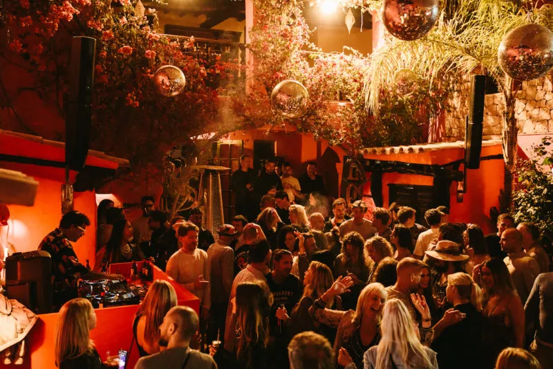 Pikes Hotel